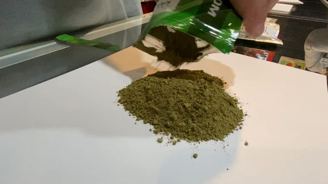 How to Integrate Green Borneo Kratom into a Balanced Diet